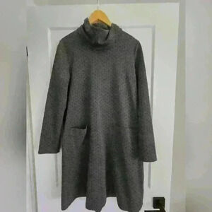 PURE ESSENCE  grey medium dress